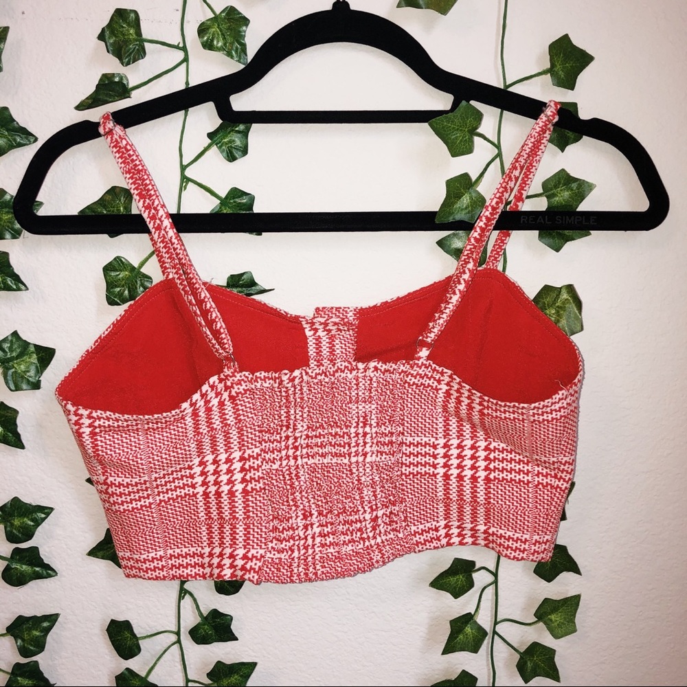 RED/WHITE CROP TOP - Picture 2 of 2